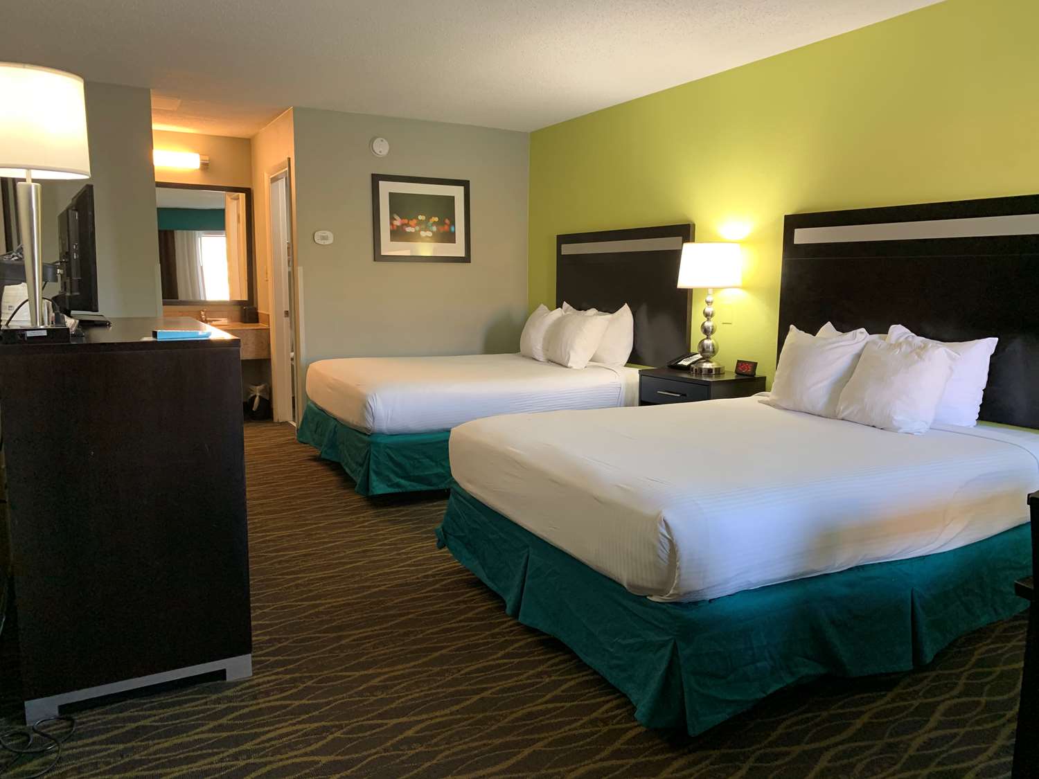 غرفة بسريرين كوين، Best Western Inn Florence 3/4
