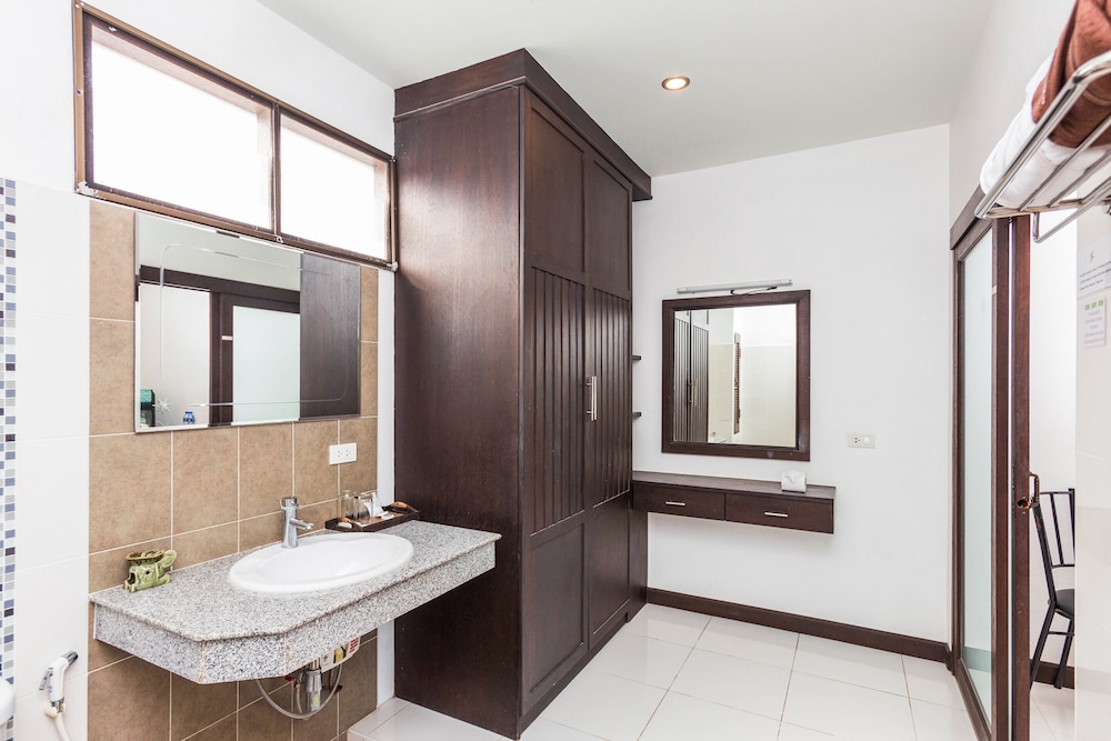 Monaburi Boutique Resort 49/49