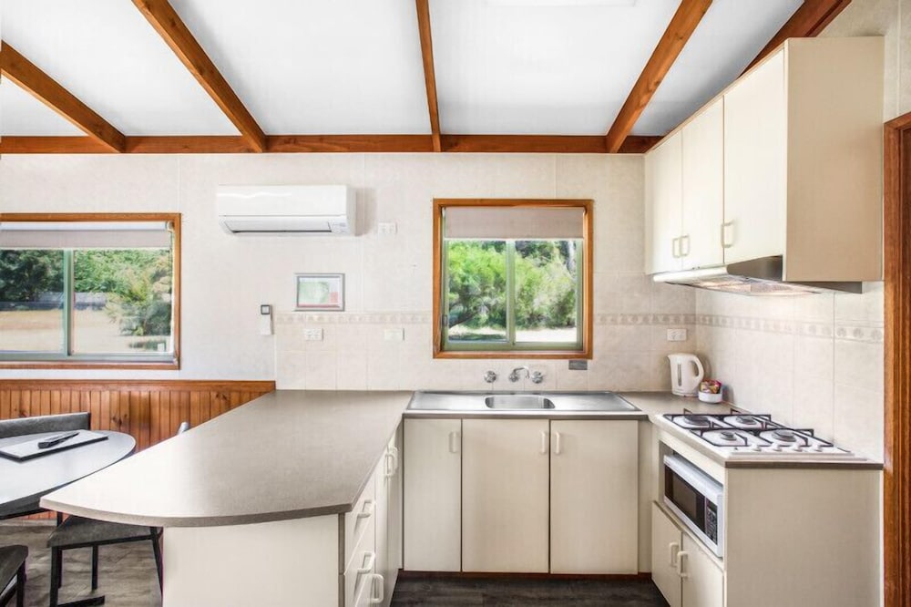 Breeze Holiday Parks Grampians 48/48