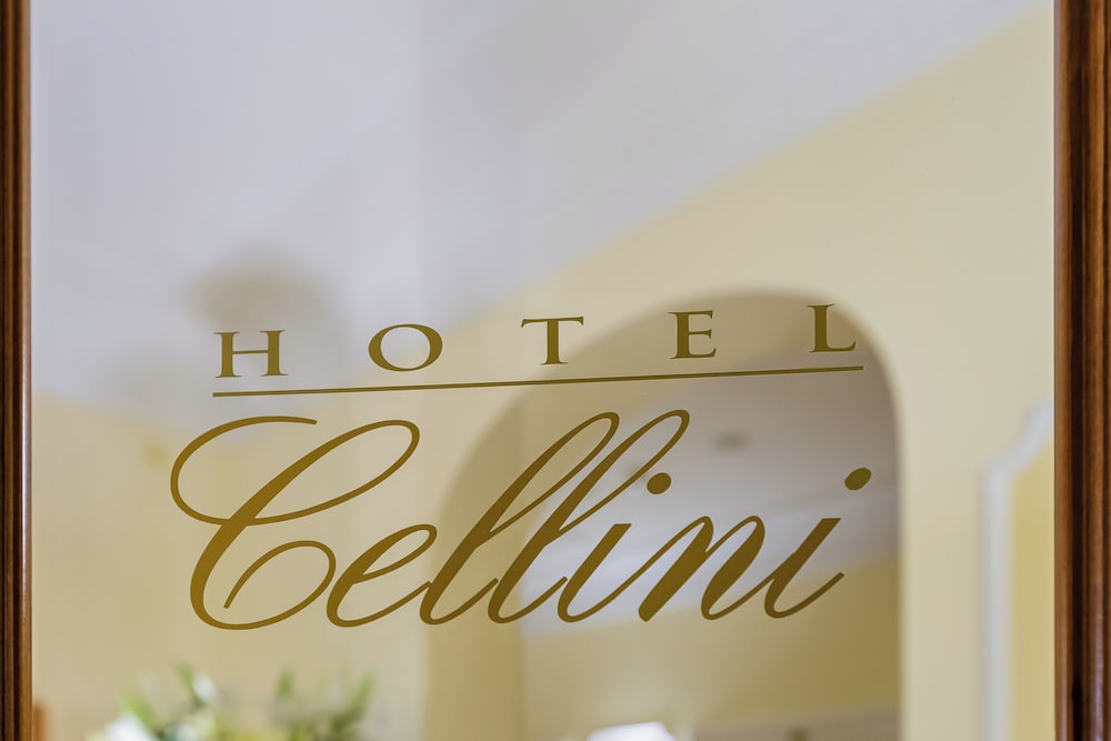 Hotel Cellini 32/61