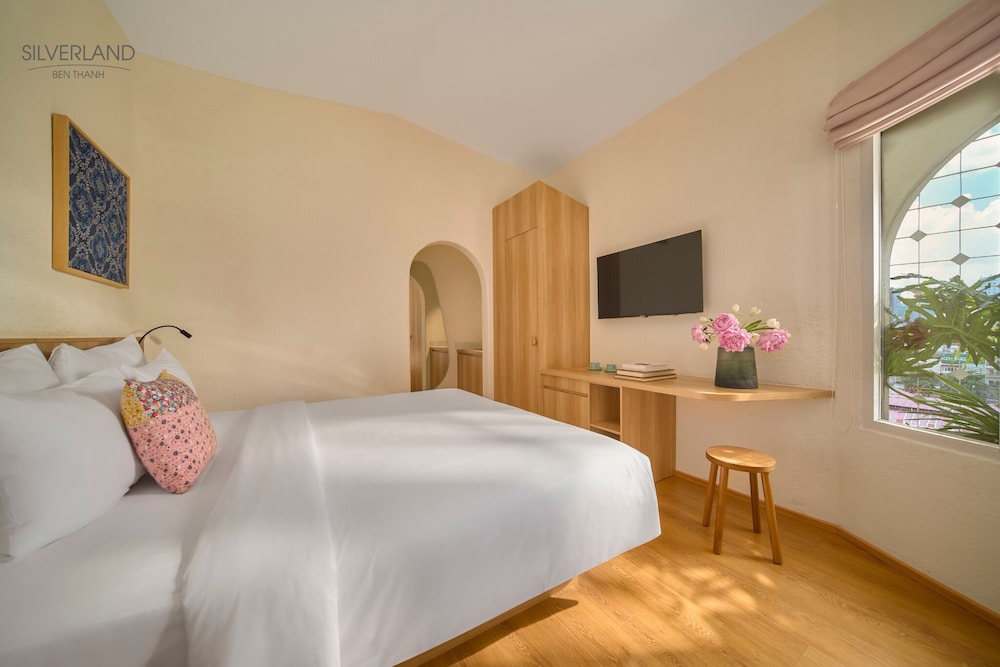 غرفة سيغنتشر بسرير كوين، Silverland Ben Thanh Hotel 5/10