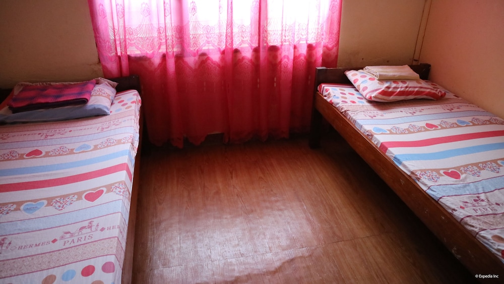 Mabini Pensione 20/32