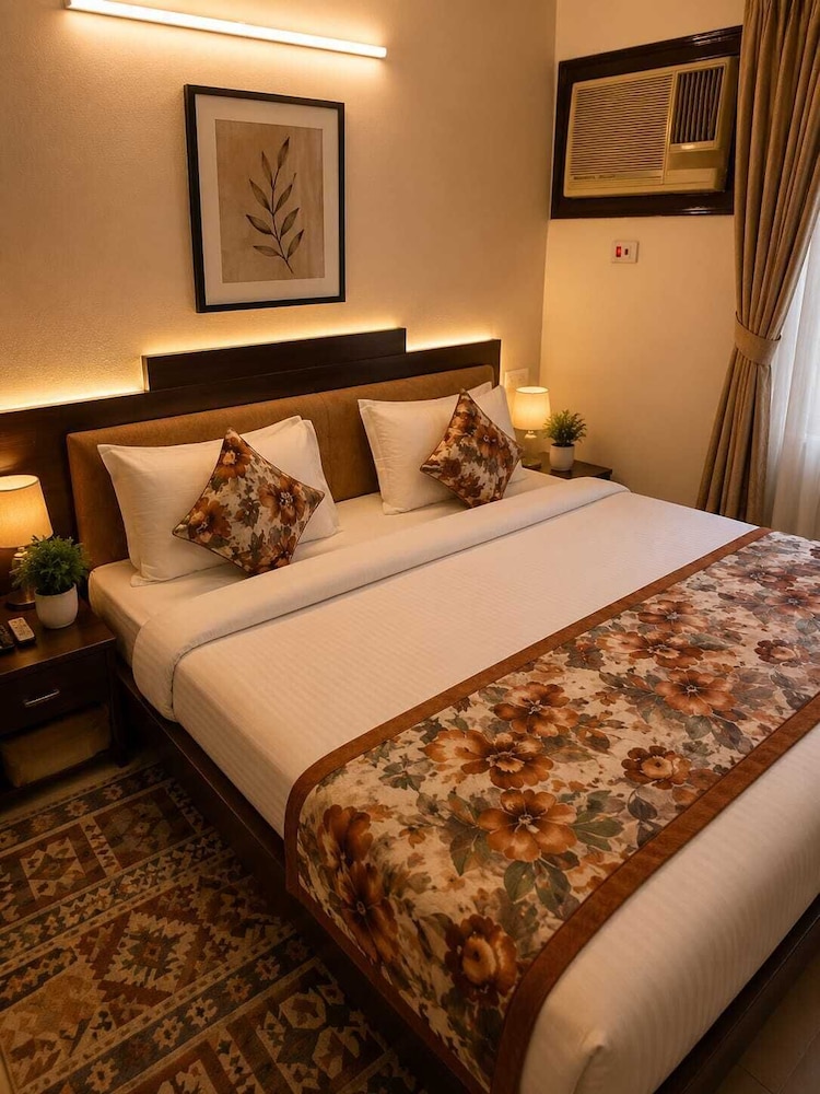 Hotel Maiden Residency 17/50