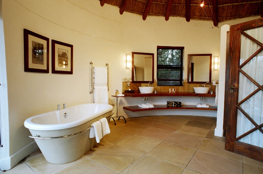 Pumba Private Game Reserve 50/50