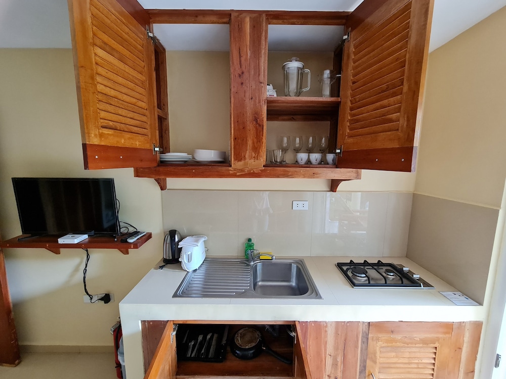 Boracay Amor Apartments 58/72