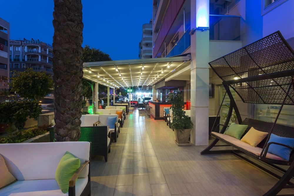 Lonicera City Hotel 42/58
