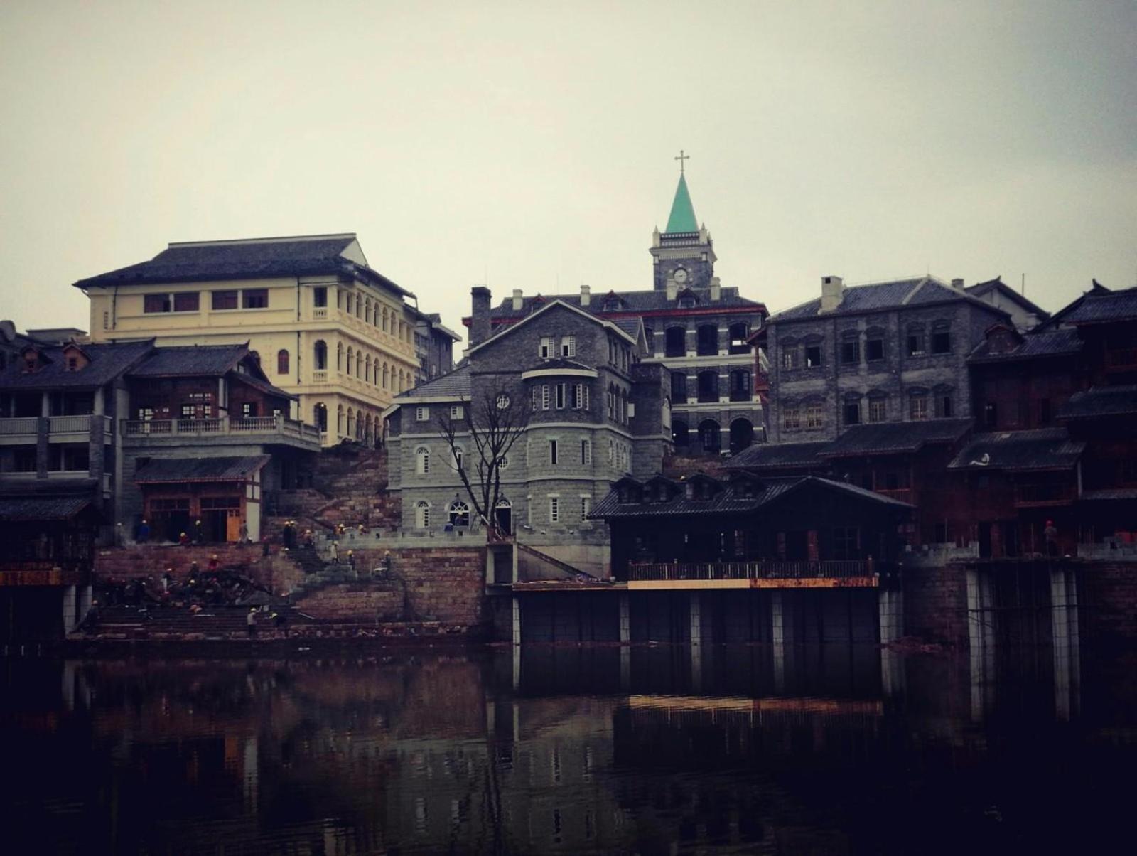 7 Days Premium (Chongqing Liangjiang New District, Yufu Industrial Park, Yuzui) 2/52