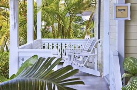 Island City House Hotel 25/29