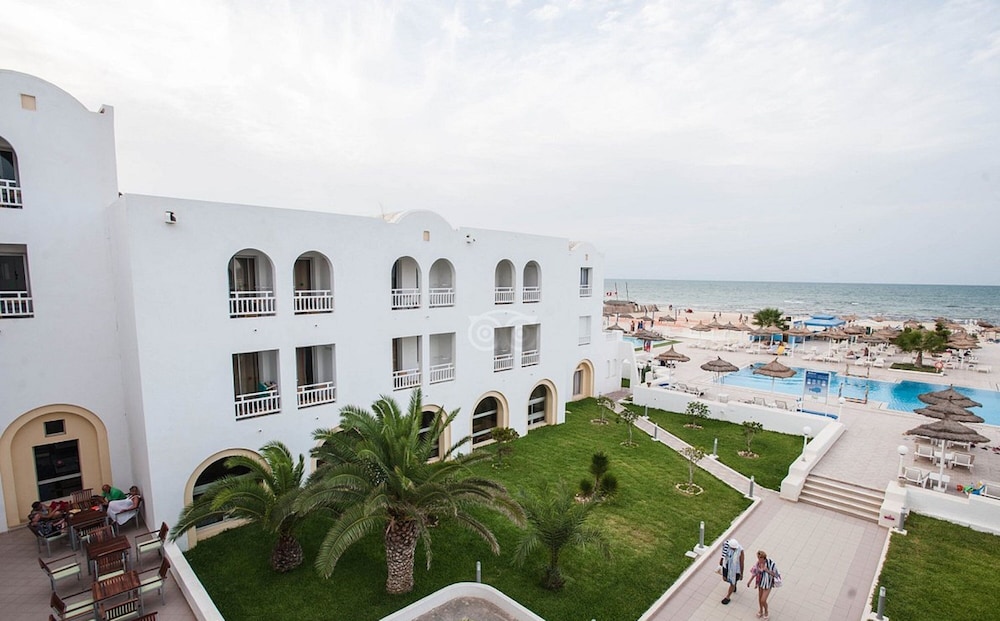 Club Calimera Yati Beach in Djerba Midun