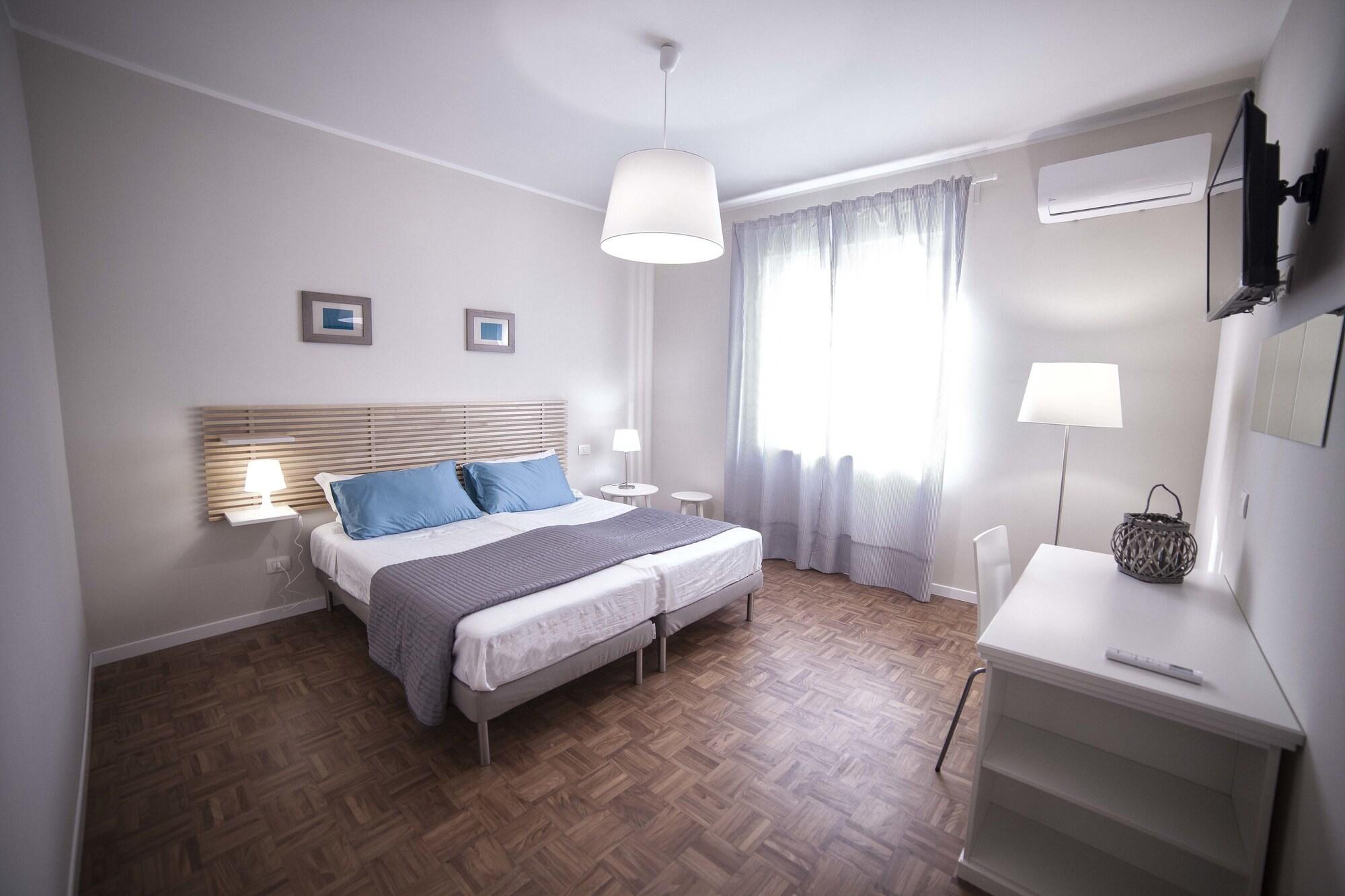 Home Scala Dei Turchi B&B 4/16