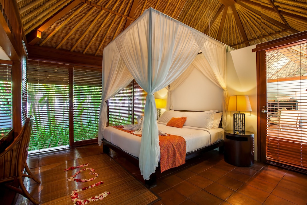 Mayaloka Villas Seminyak 32/76