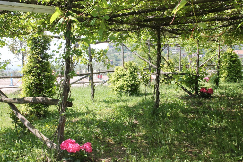 Agriturismo Piccolo Paradiso 68/74