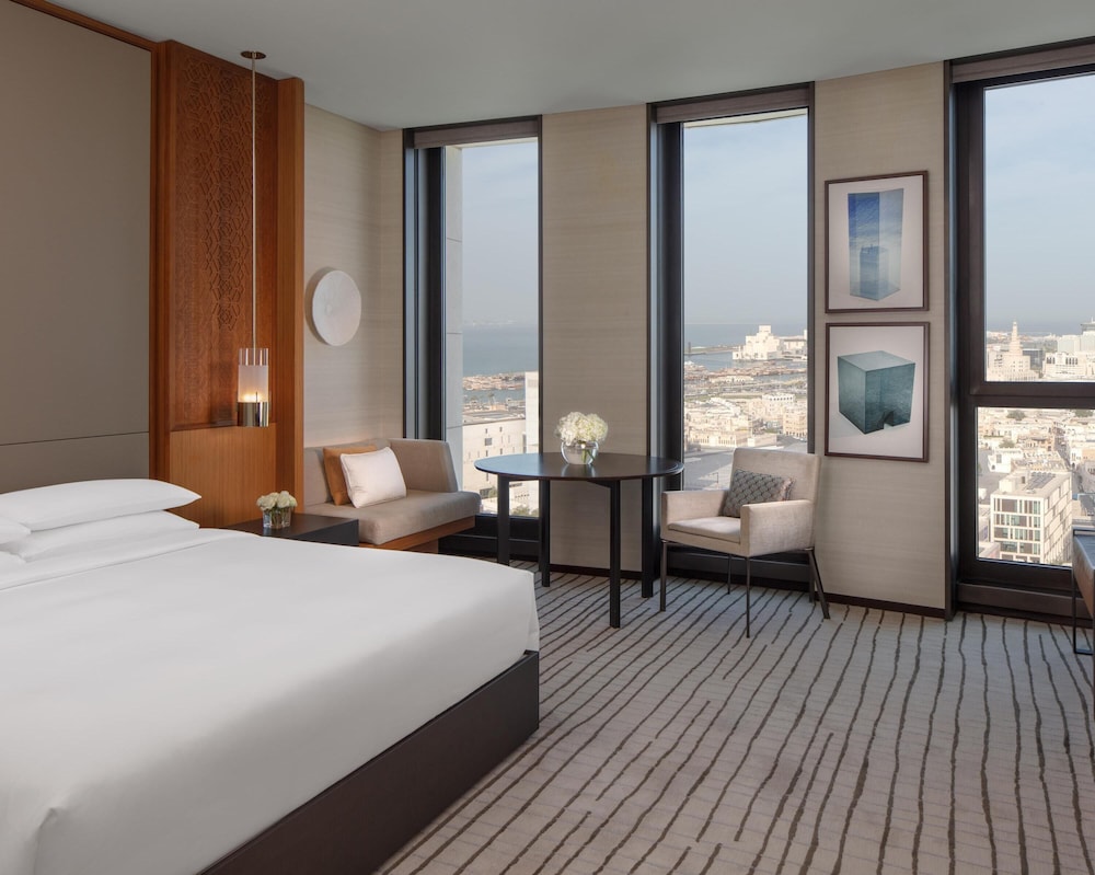 Park, Executive, Suite, King Bed