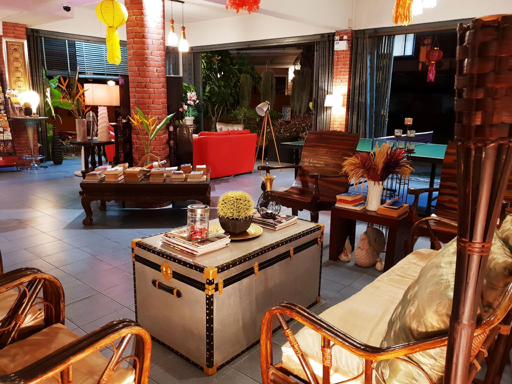 Bed and Terrace Guesthouse Chiang Mai 12/15