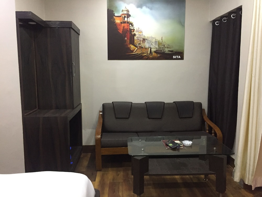Sita Guest House 29/49