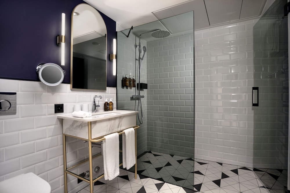 Neues Schloss Privat Hotel Zurich 13/31