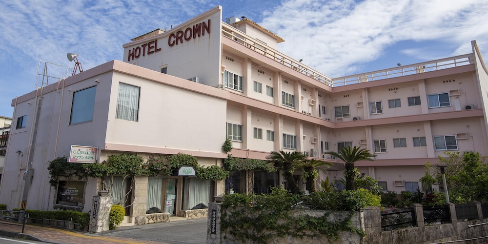 Crown Hotel Okinawa 5/75