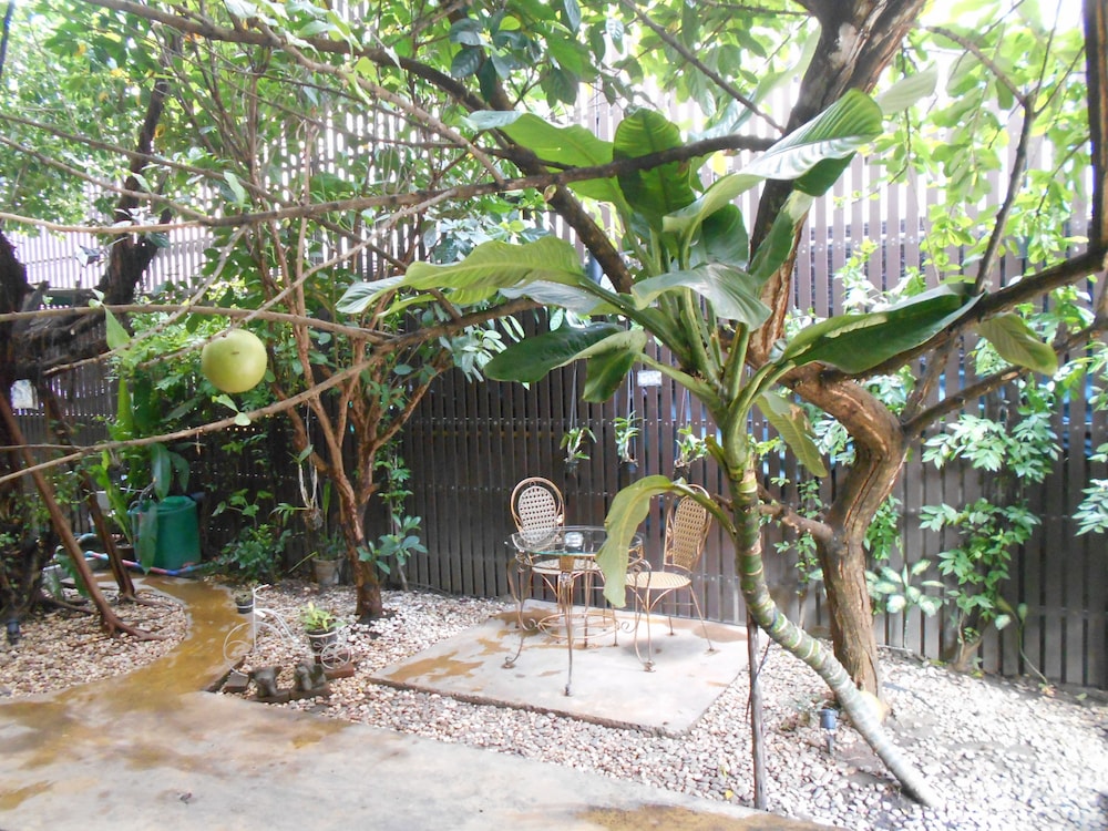 G2 Boutique Hotel 55/59