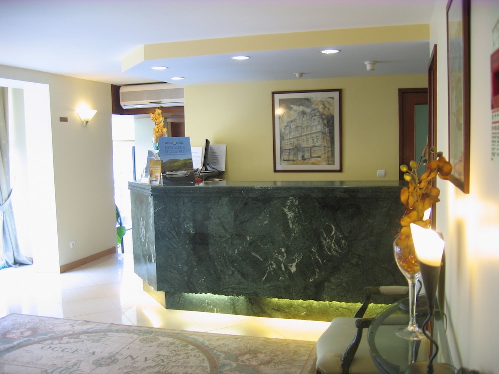 Lobby at Da Bolsa, PORTO