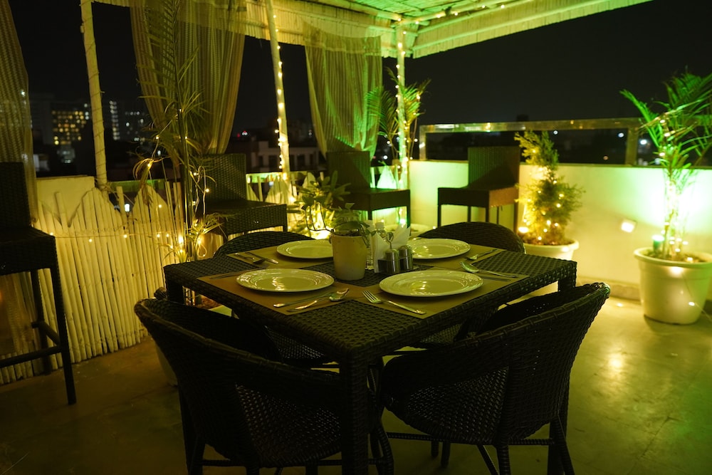 Vivid Boutique Hotel 40/50