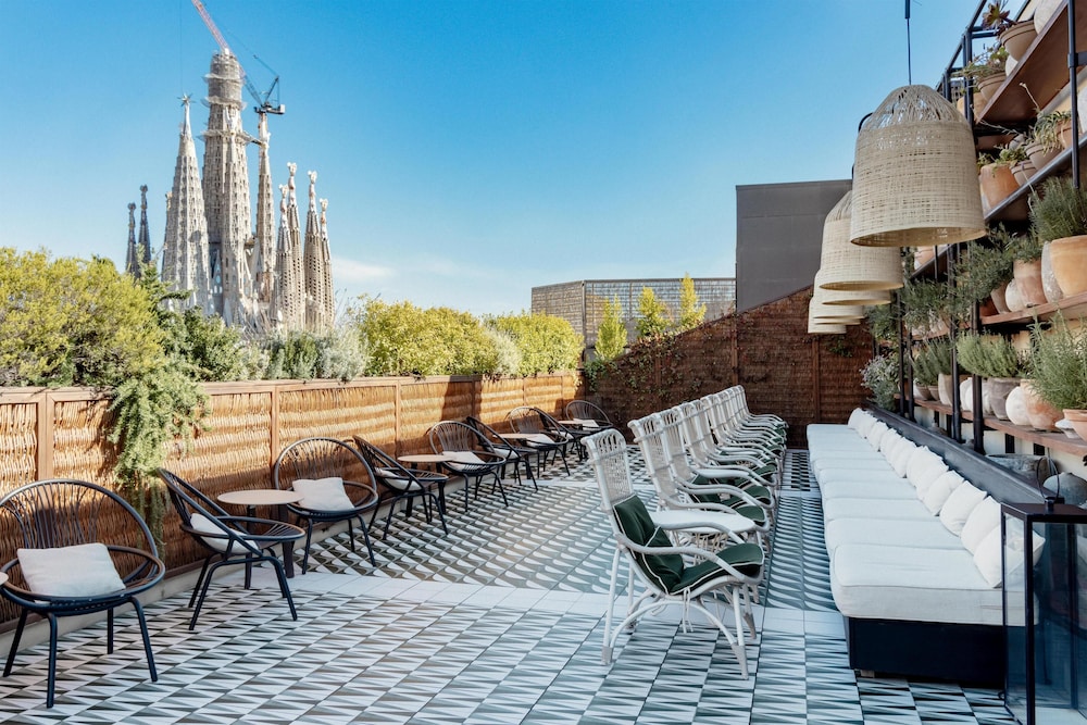 Radisson Blu 1882 Hotel Sagrada Familia Barcelona (ex. Hotel Barcelona 1882) 70/76
