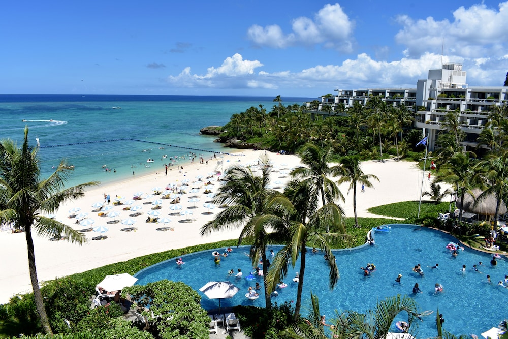 Hotel Moon Beach Okinawa 3/68