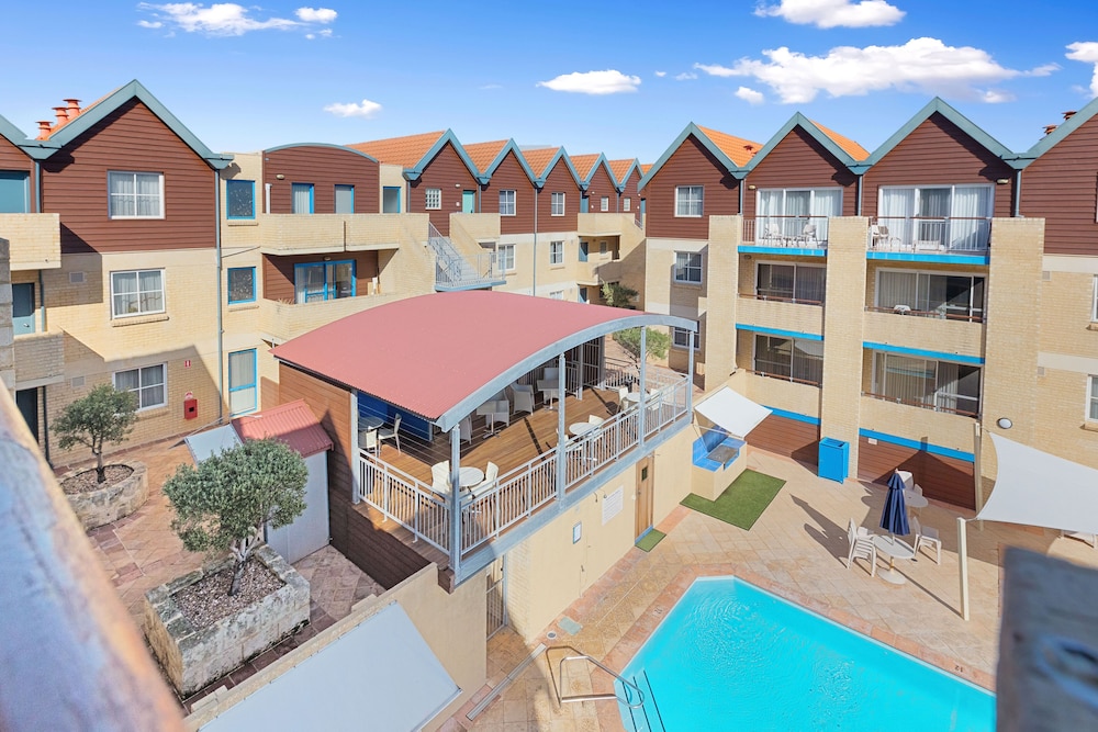 Nautica Residences Hillarys 38/50