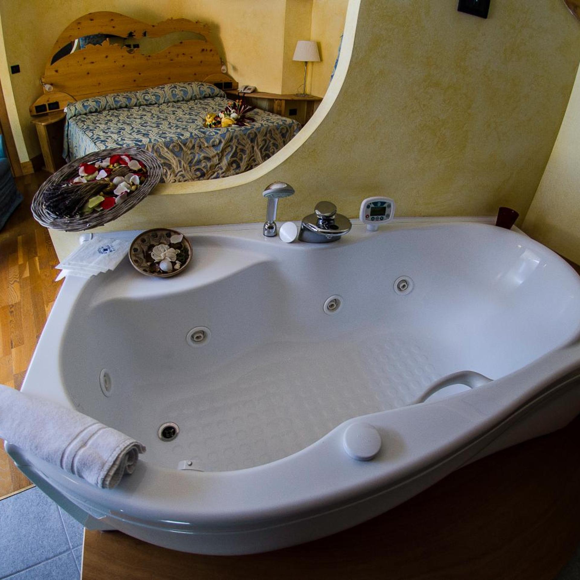 Junior Suite, Balcony, HOTEL RIVE 3/4