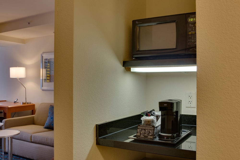 Fairfield Inn Suites Melbourne Palm Bay Viera 18/50