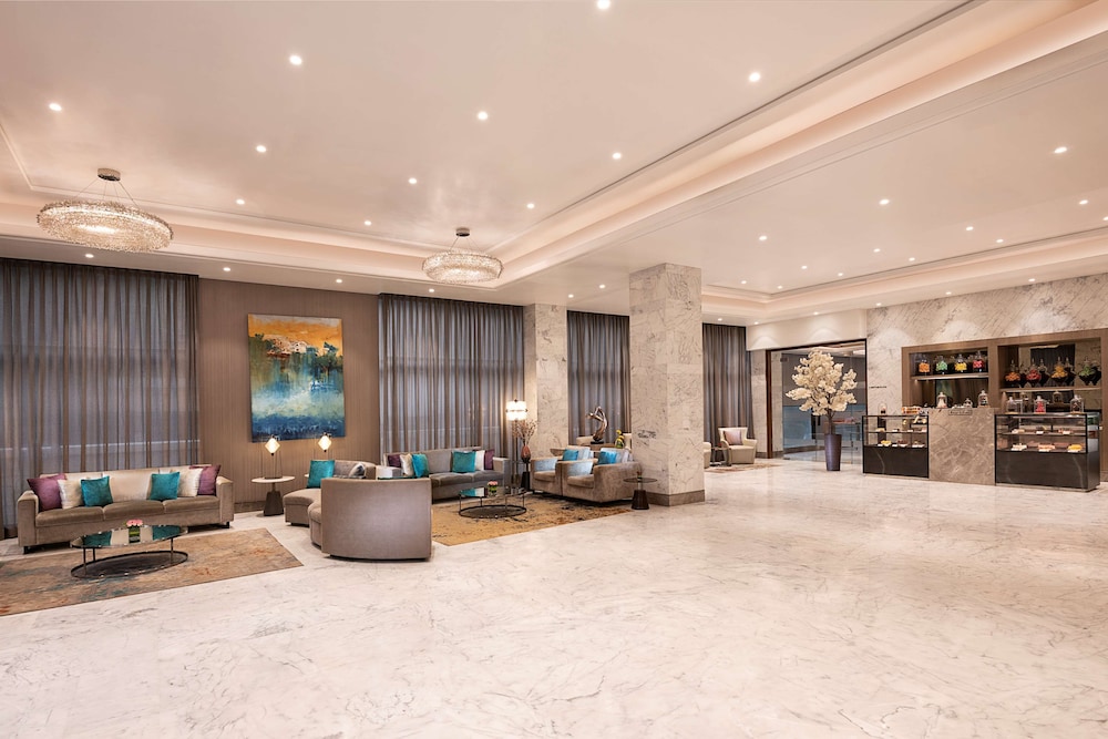 Radisson Mumbai Andheri MIDC 6/65