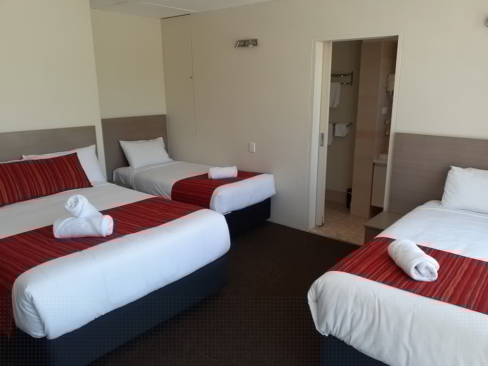 City Star Lodge 12/46
