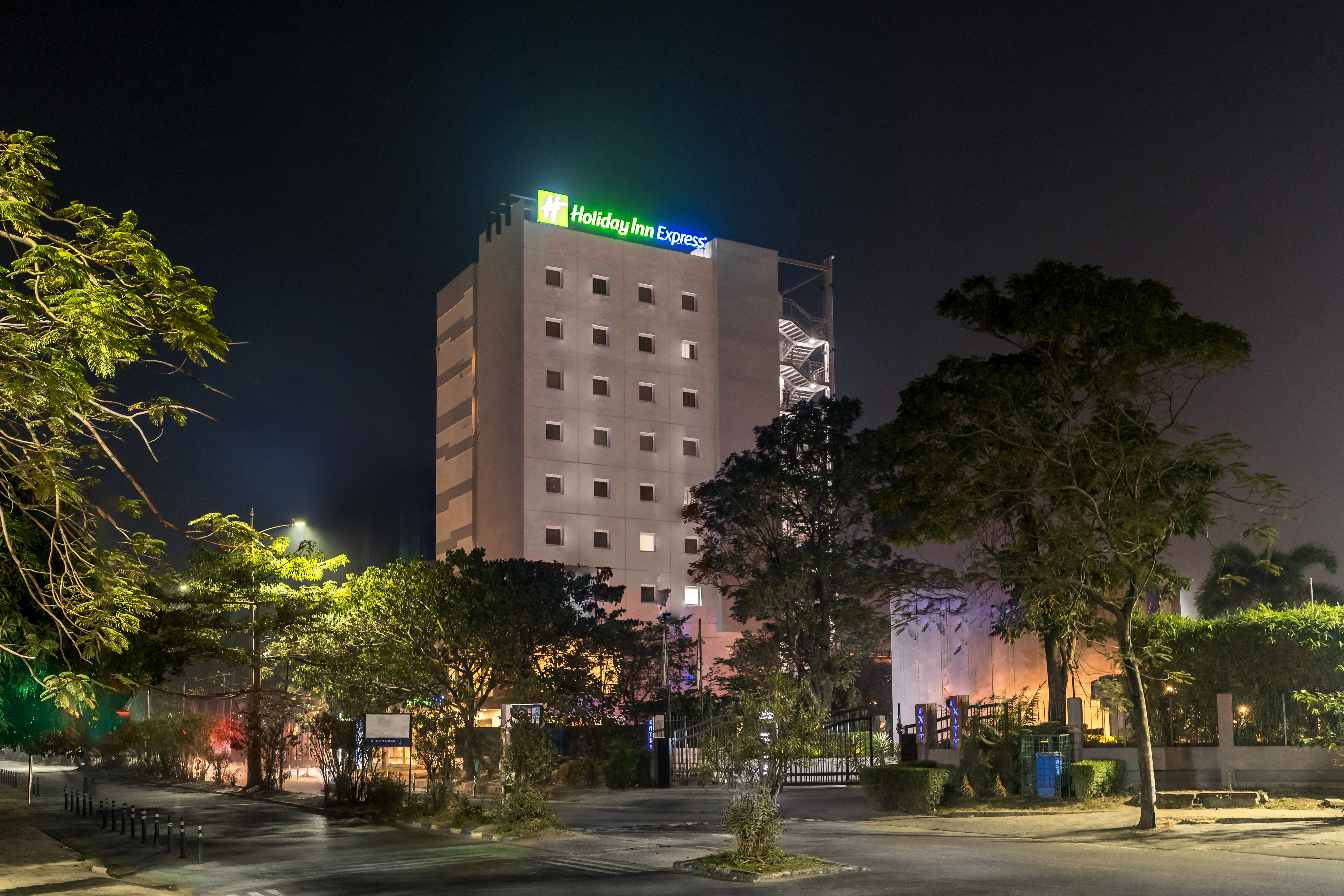 Holiday Inn Express Kolkata New Town 1/30