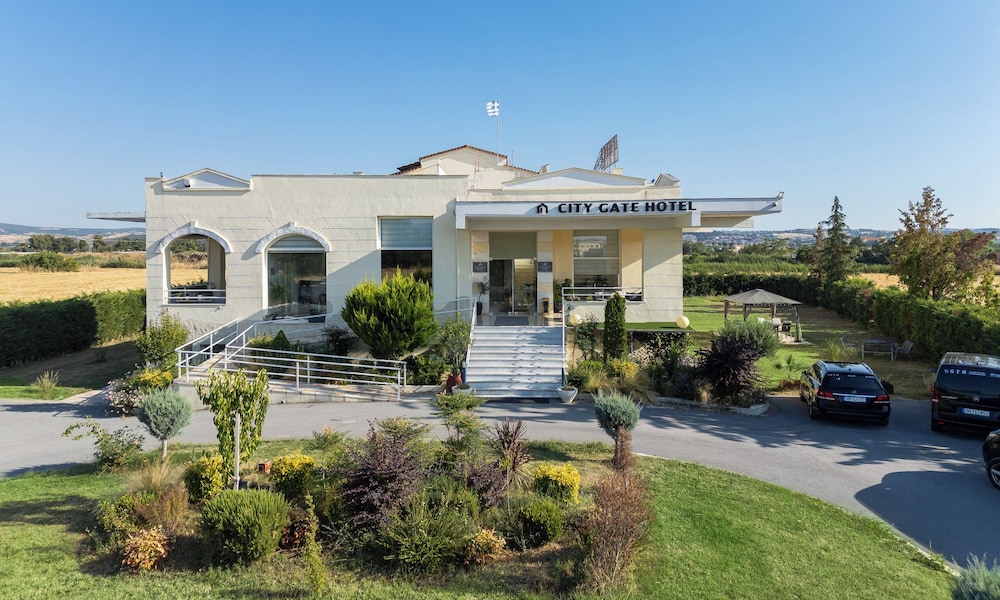 City Gate Hotel 5/50