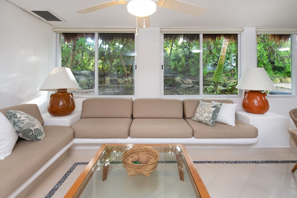Las Villas Akumal 19/50