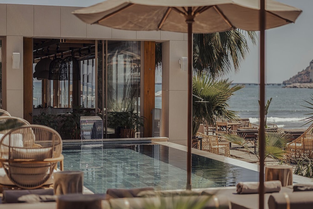 Sun Hotel By En Vie Beach - Adults Only 24/50
