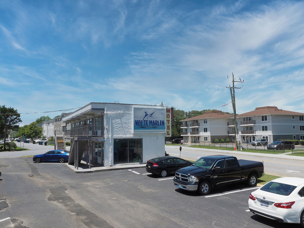 White Marlin Inn 24/34
