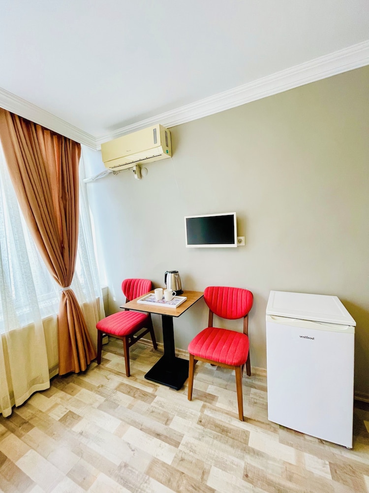 Puffin Suite 31/35