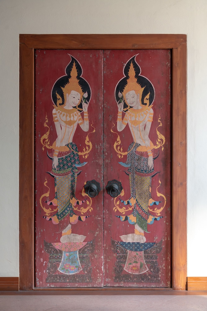 Ariyasomvilla Bangkok 12/68