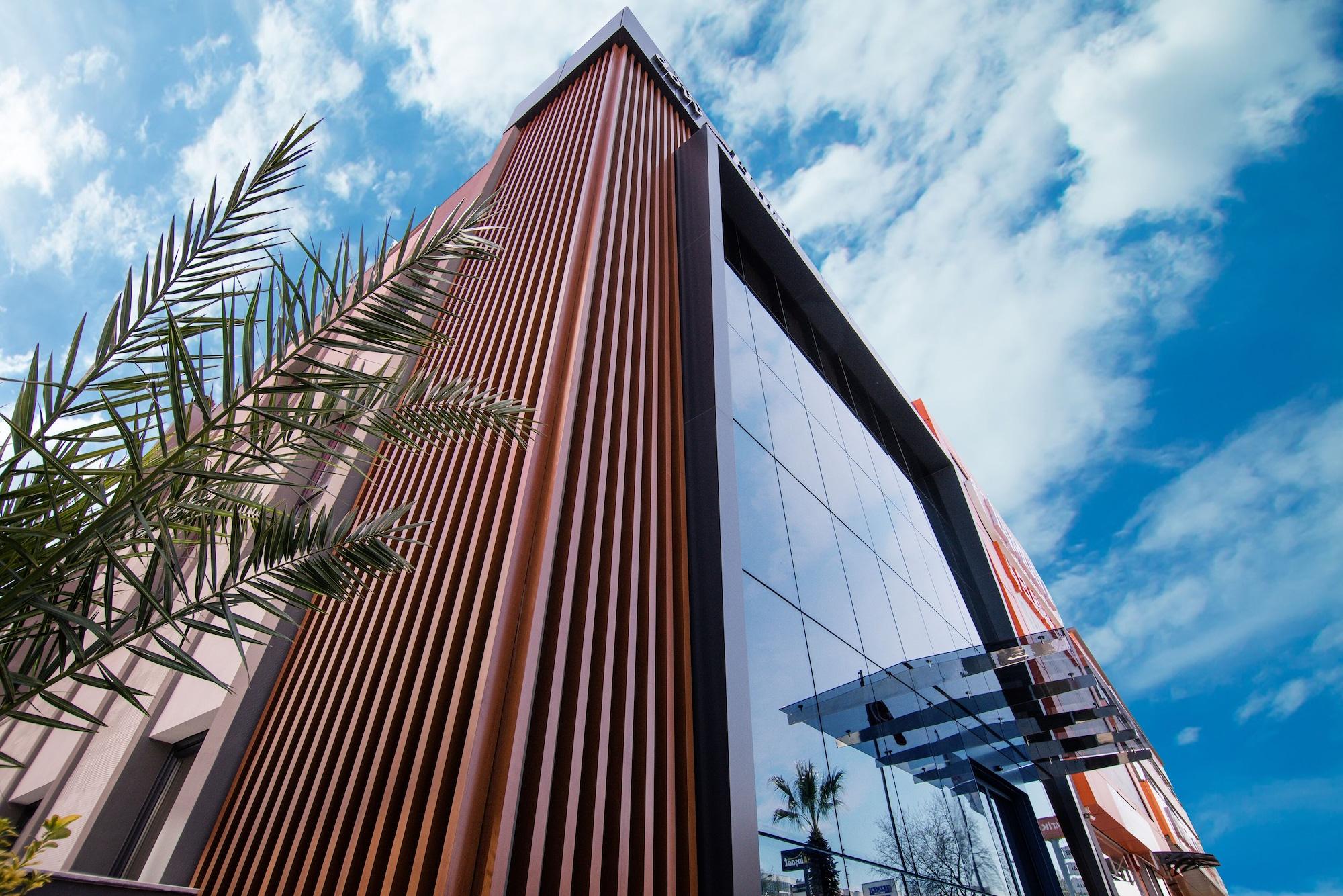 DOVV HOTEL 2/39