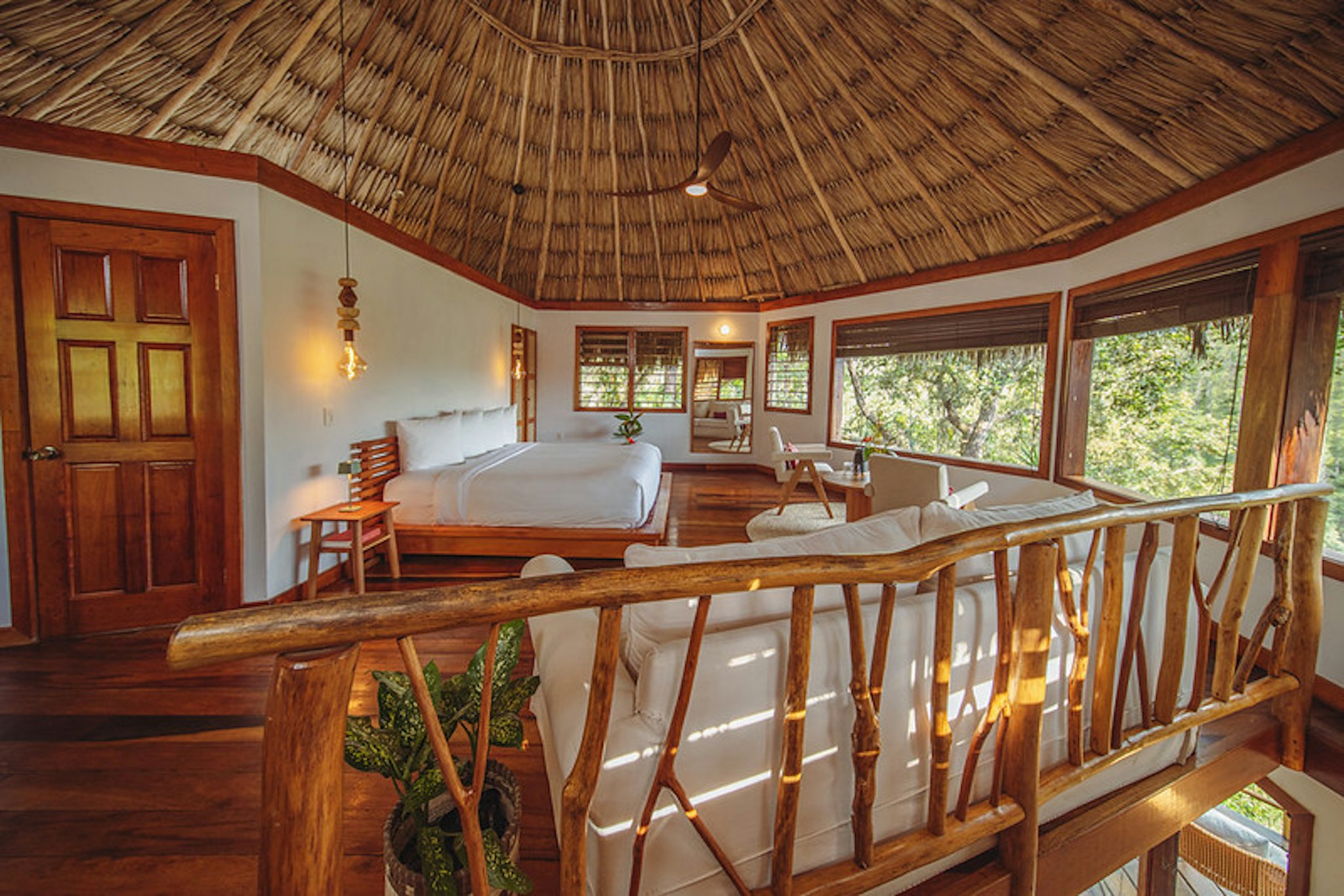 Gaia Riverlodge 20/81