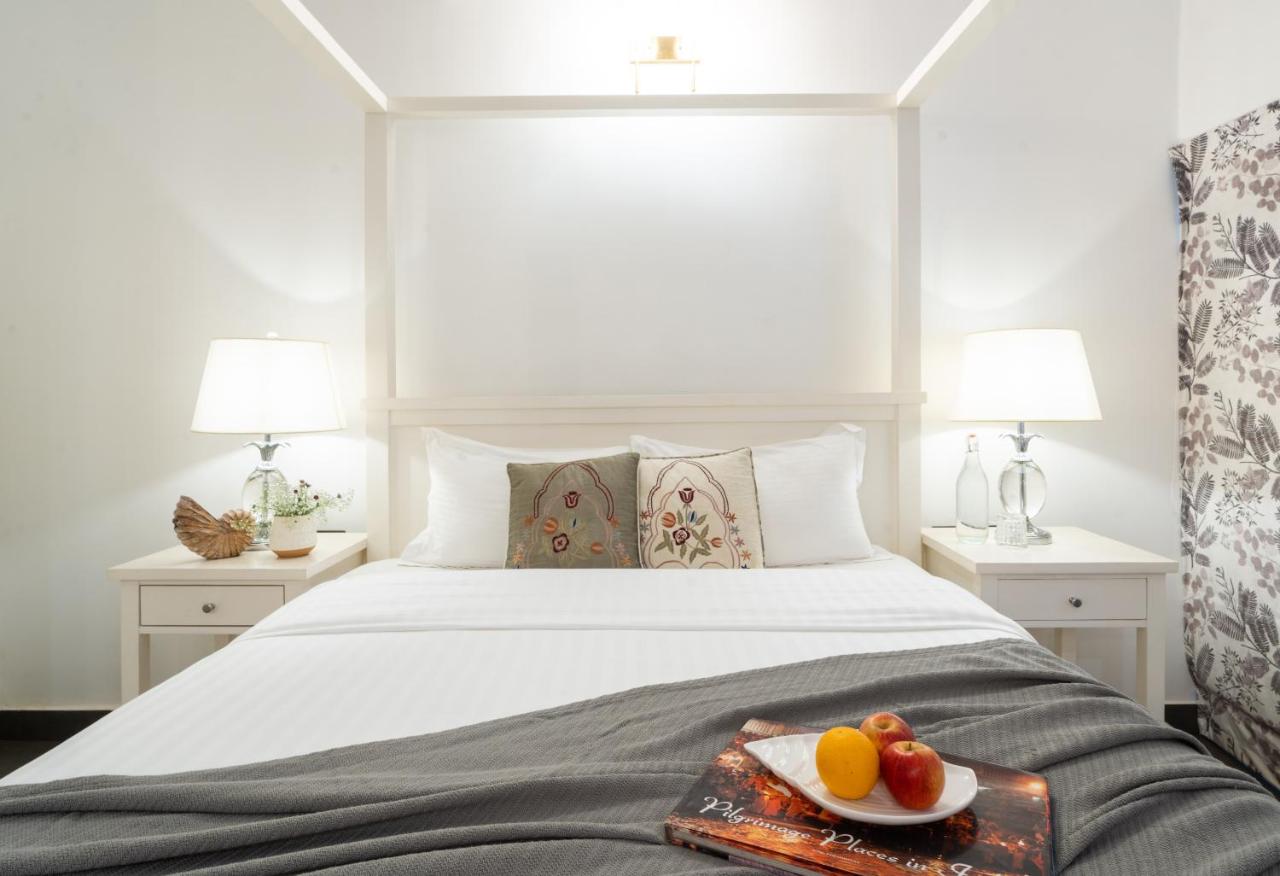 ELIVAAS Bauhinia 5BHK Luxury Villa with Private pool in Assagao 29/66