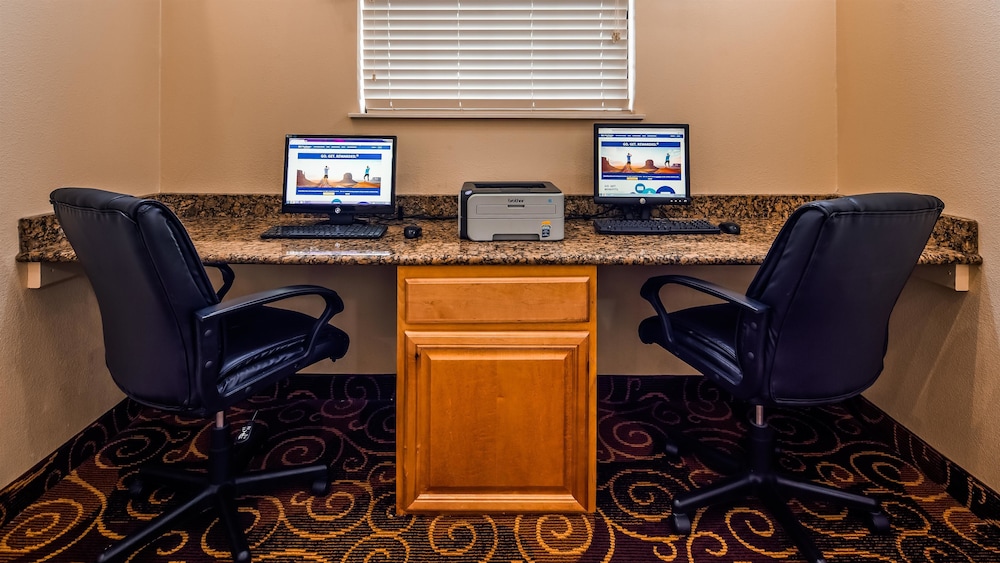 Best Western Northwest Inn 23/26