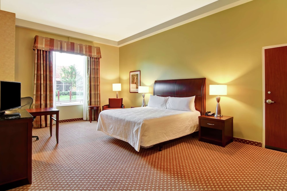 Hilton Garden Inn Ottawa Airport 10/86
