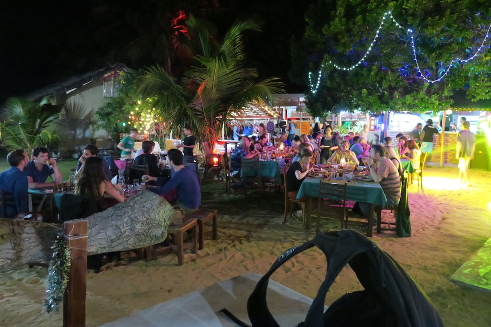 De Silva Windresort Kalpitiya 32/50