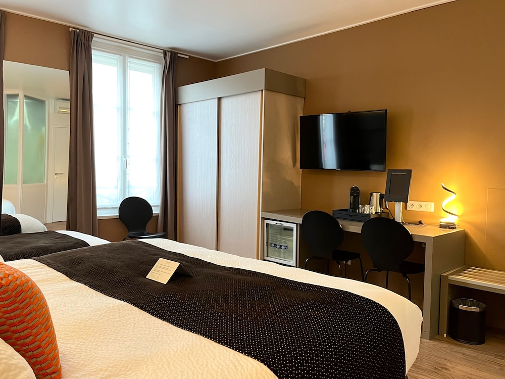 غرفة ثلاثية بسرير مزدوج وسرير فردي بغرفة نوم واحدة، Hotel Le Renard 6/10