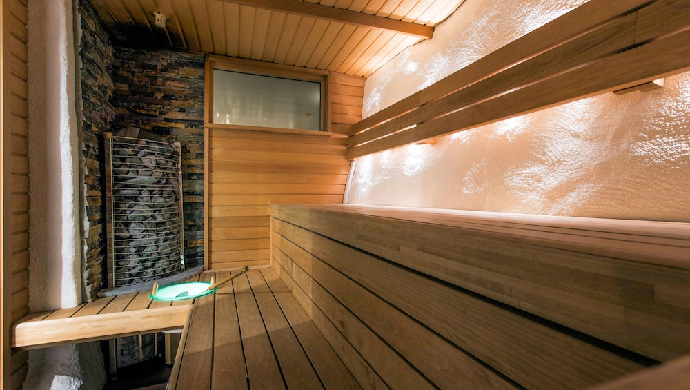 Treetop Spa Hangout & Hotel 22/50