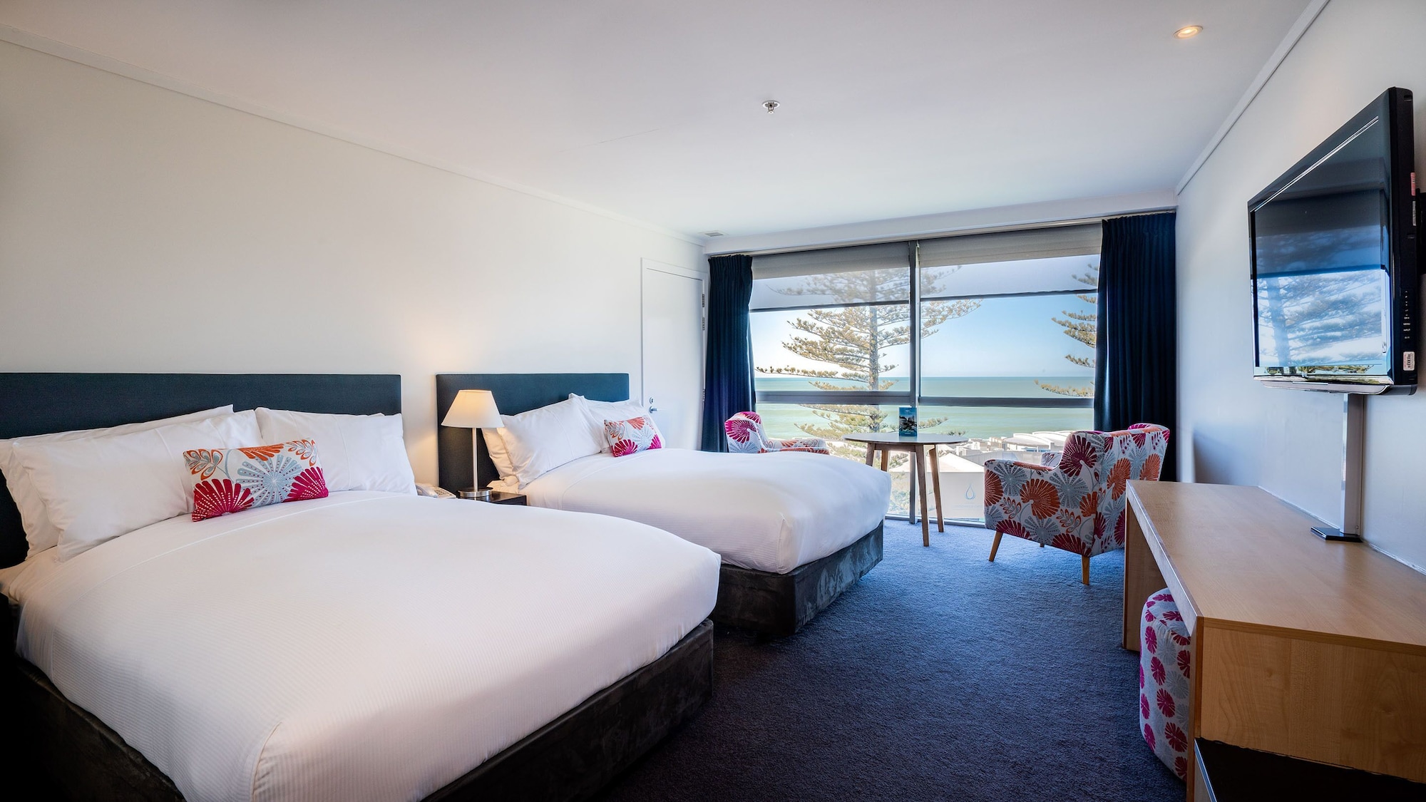 Pacific, Superior, 2 Double Beds, with View, High Floor