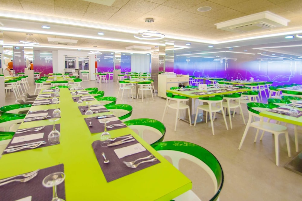 Hotel Servigroup Romana 37/50