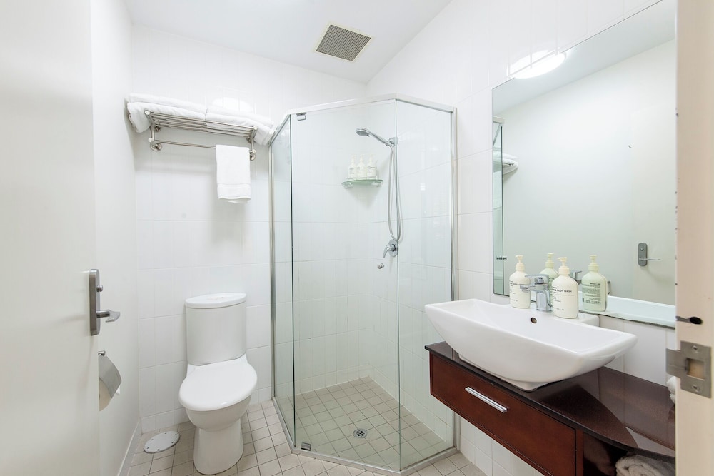Adabco Boutique Hotel Adelaide 57/60