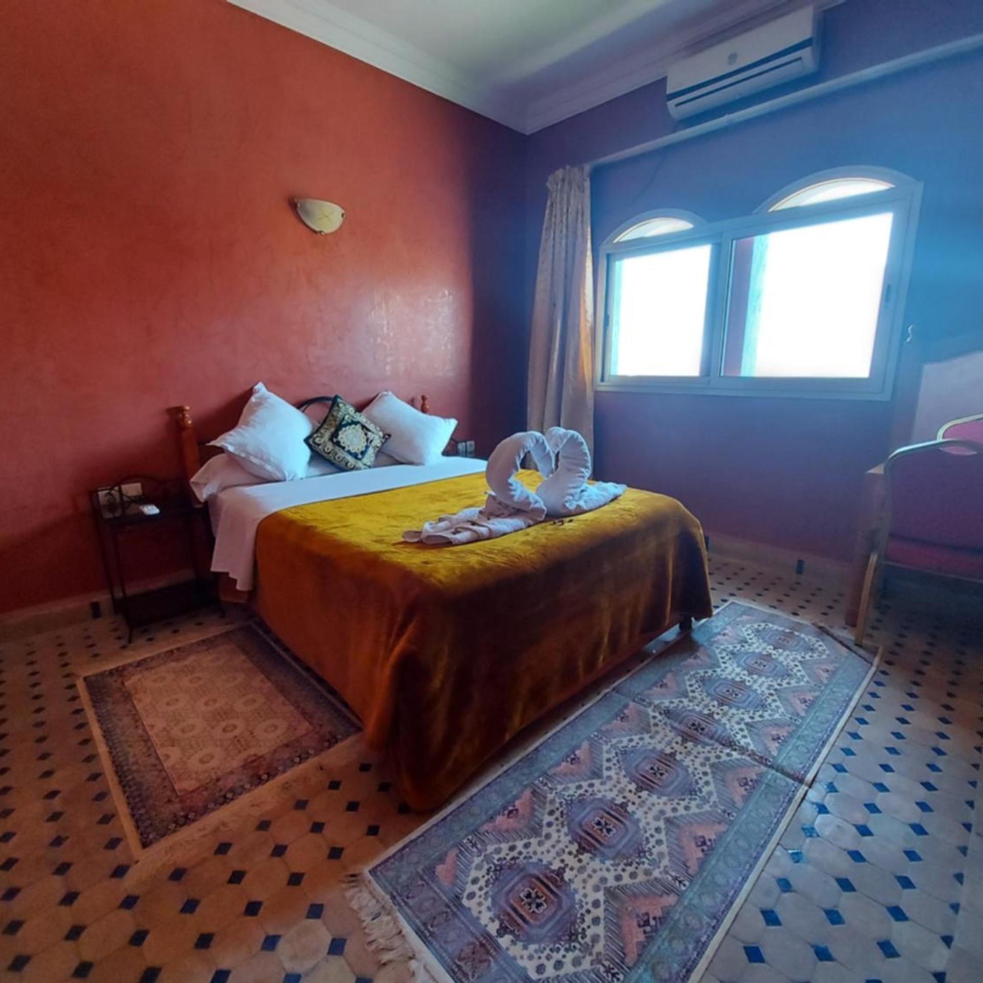 Room, Double Bed
